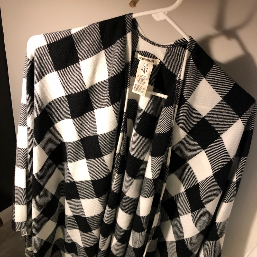 Fringe Blanket Scarf - Picture 3 of 3